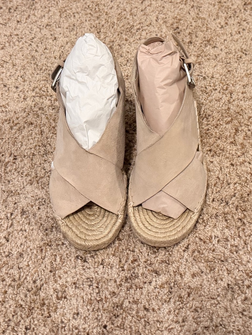 Women’s Beige Suede Espadrille Wedge Sandals size 5